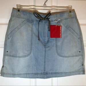 Gloria Vanderbilt Medium Wash Denim Skort